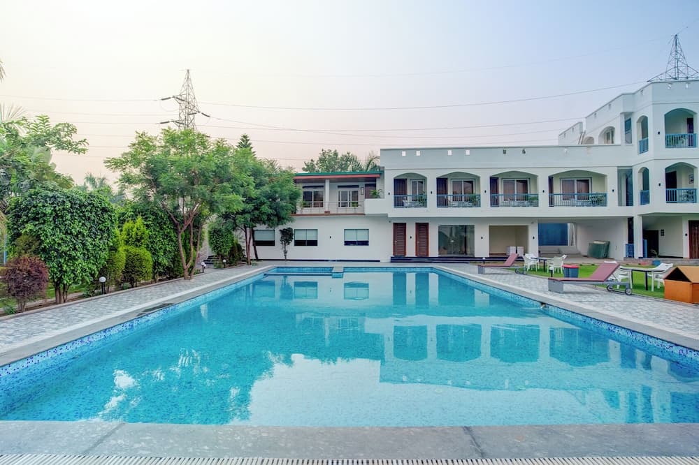 Bliss Resort