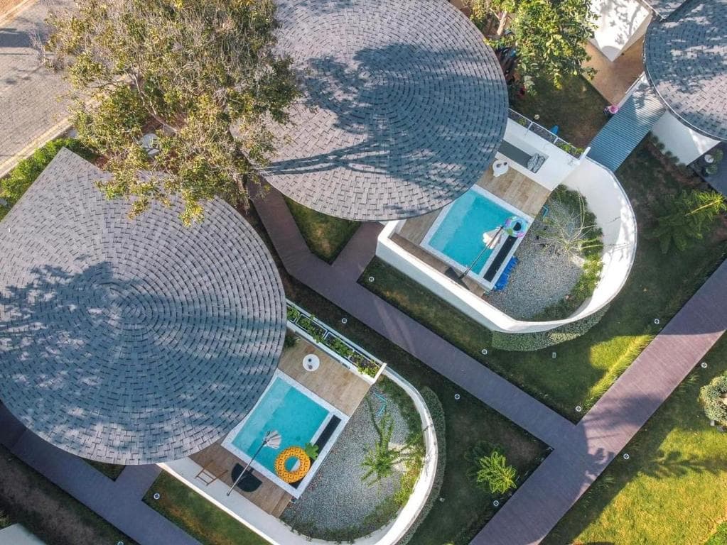 SaroRach pool villa resort Kohlarn