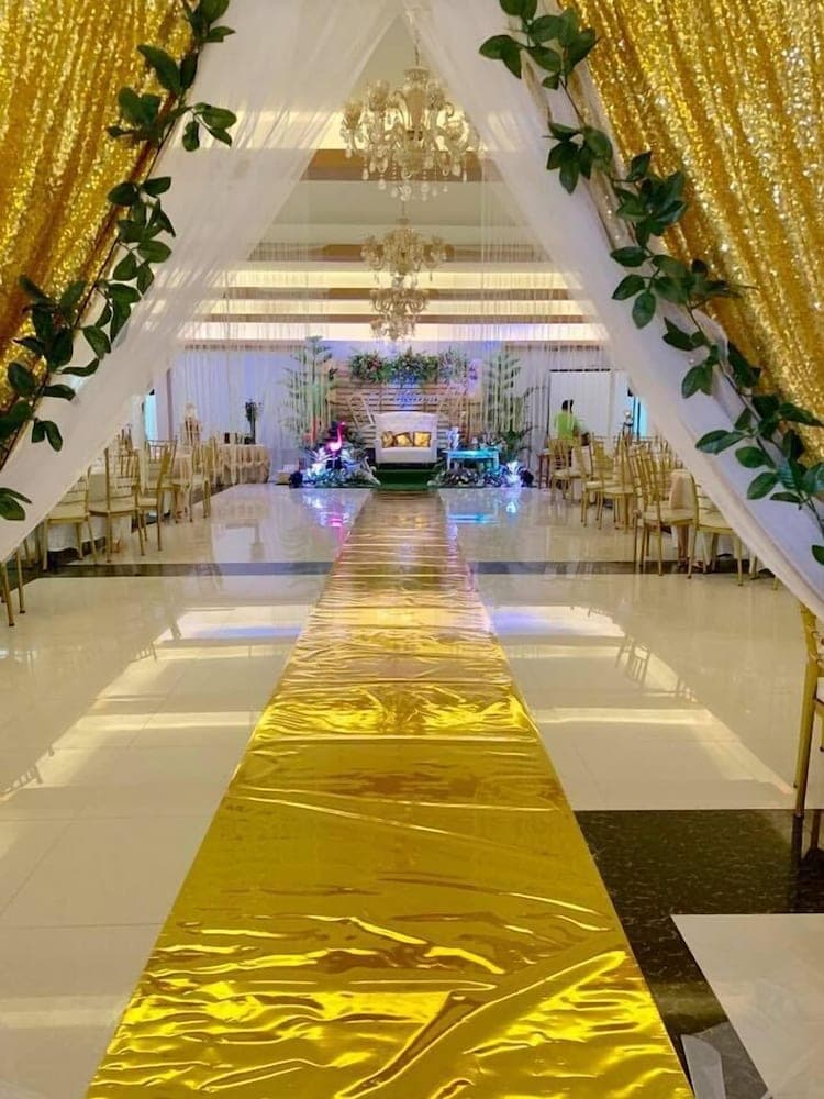 Nathaniel Hotel