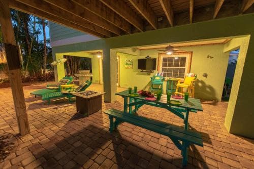 Mango Breeze by RedAwning