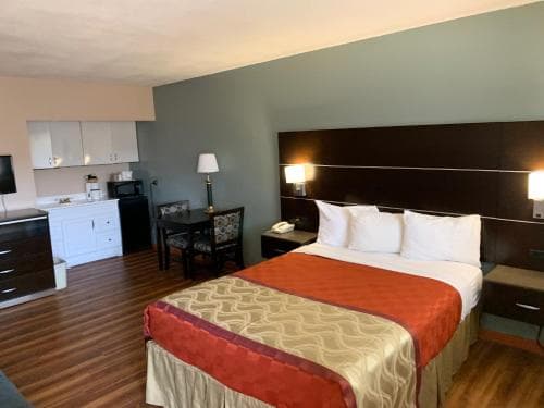 Olive Tree Inn & Suites