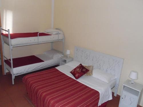 Agorà Hostel Deluxe