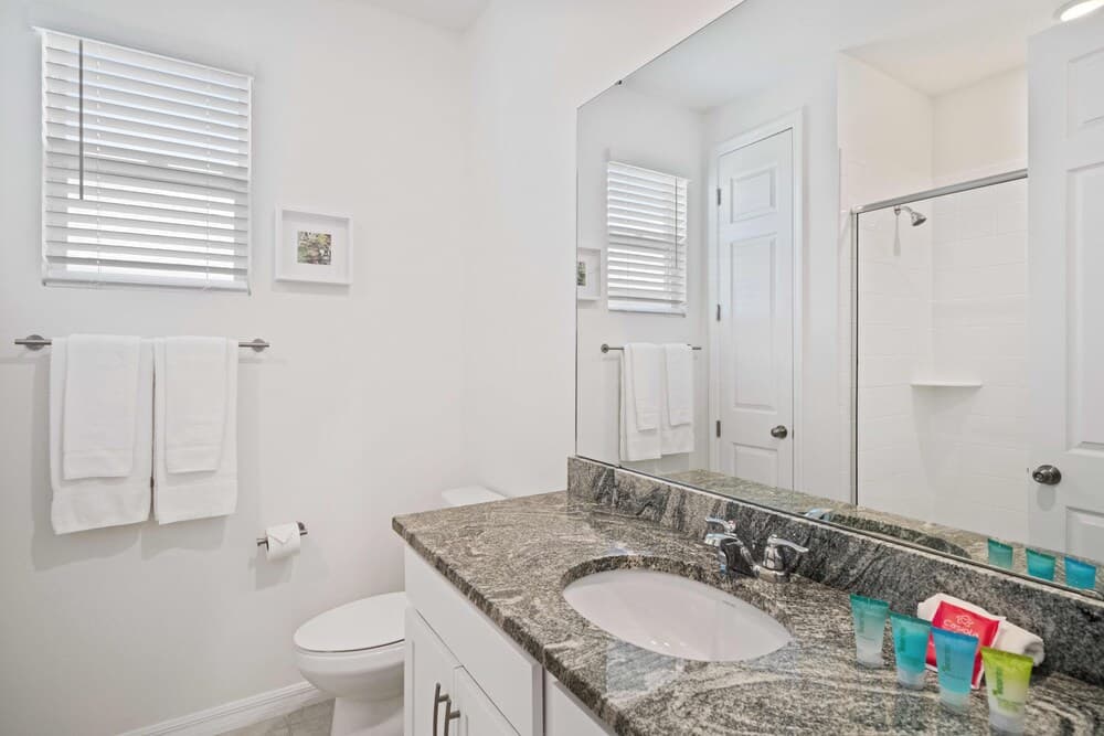 8911 Tropical Haven Court