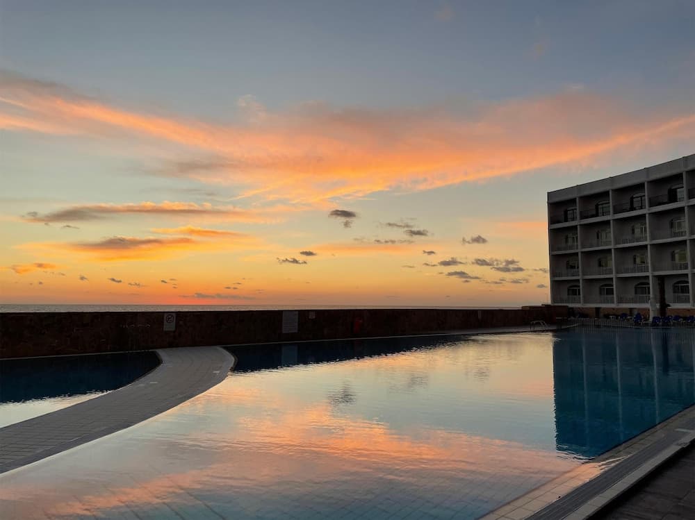 Paradise Bay Resort