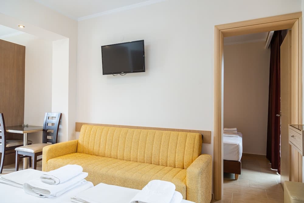Studios Pieria