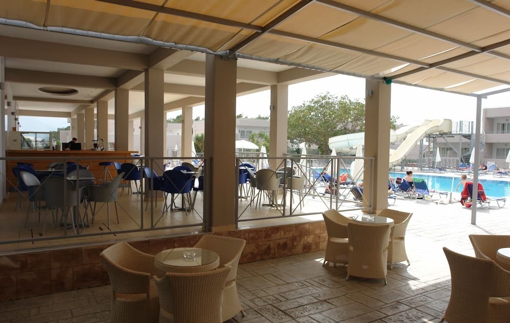 Asteras Resort