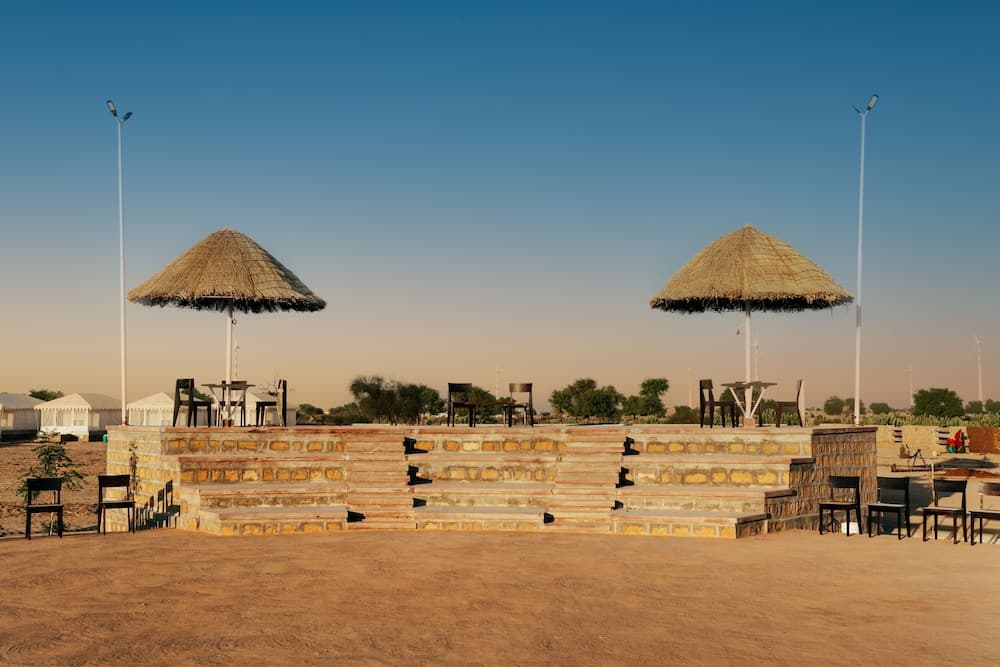 Discovery Desert Camps