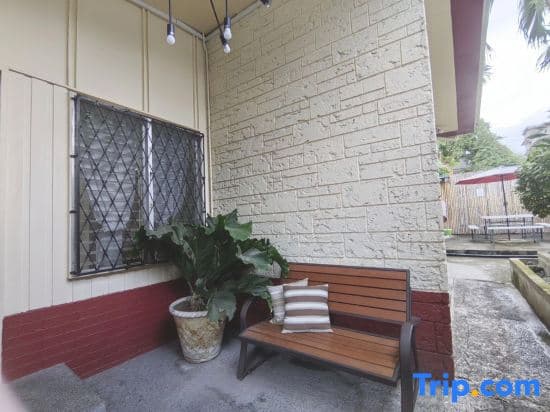 Nappers Hostel