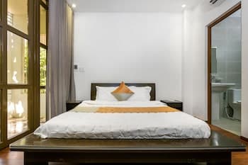 Chiem Hostel