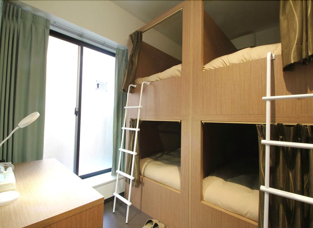 Oak Hostel Sakura