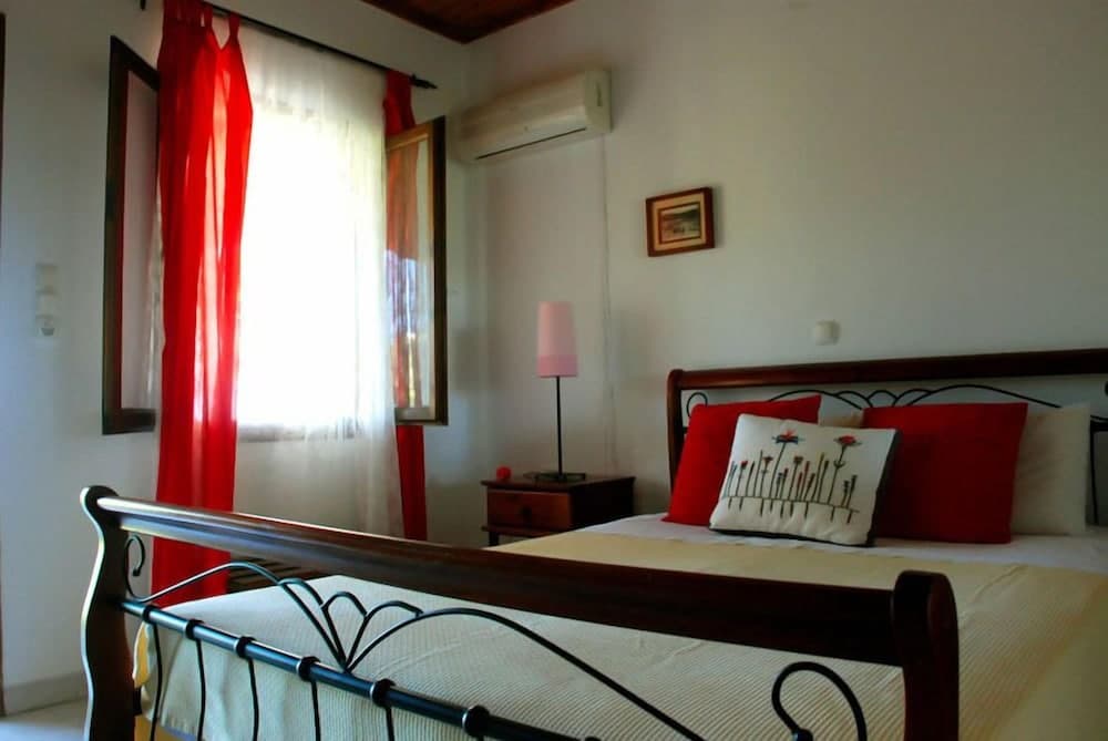 Angela Studios Paxos