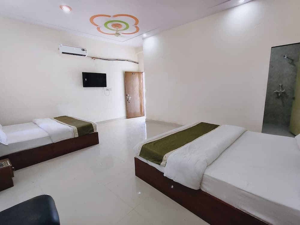 Radhe Shyam Resort Vrindavan