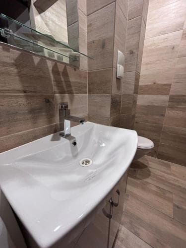 Hotel Gambit