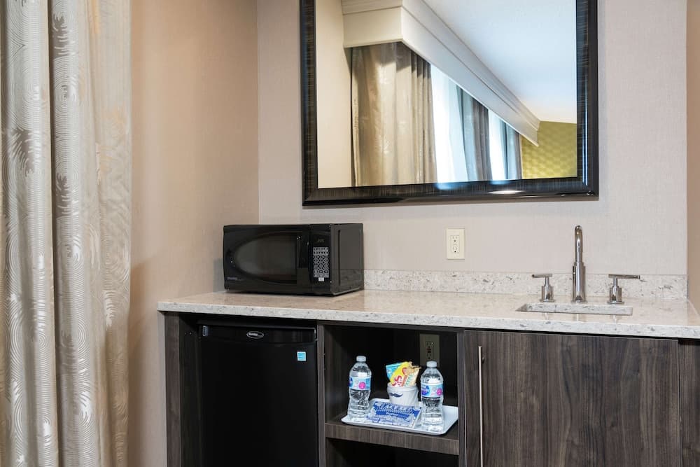 Hampton Inn MT Pleasant