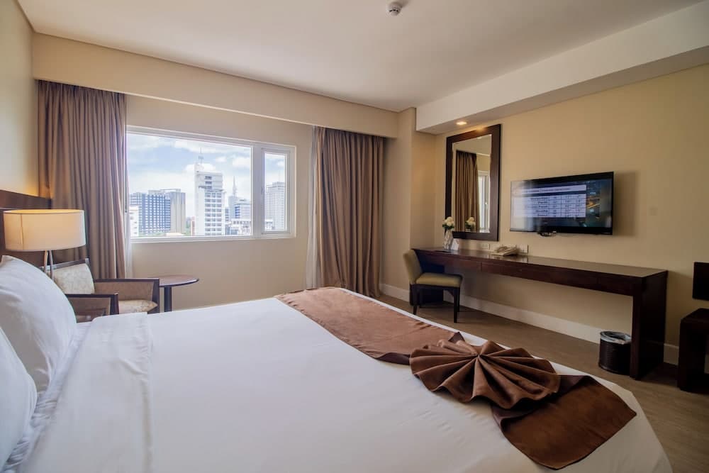 Harolds Hotel CEBU