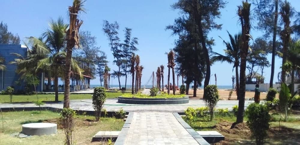 Coral Beach Resort