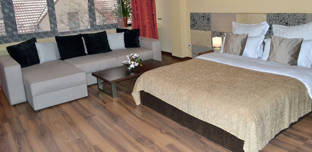 Perla D Oro Hotel
