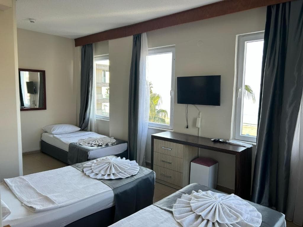 Rosella Hotel