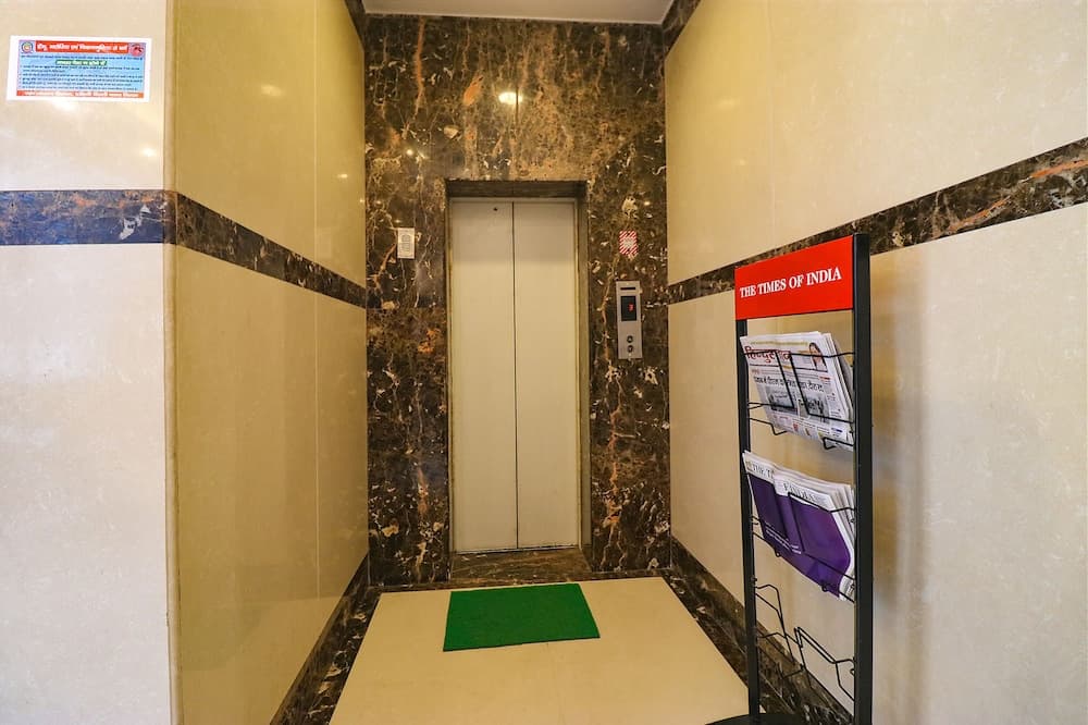 Fabhotel Llyod Residency
