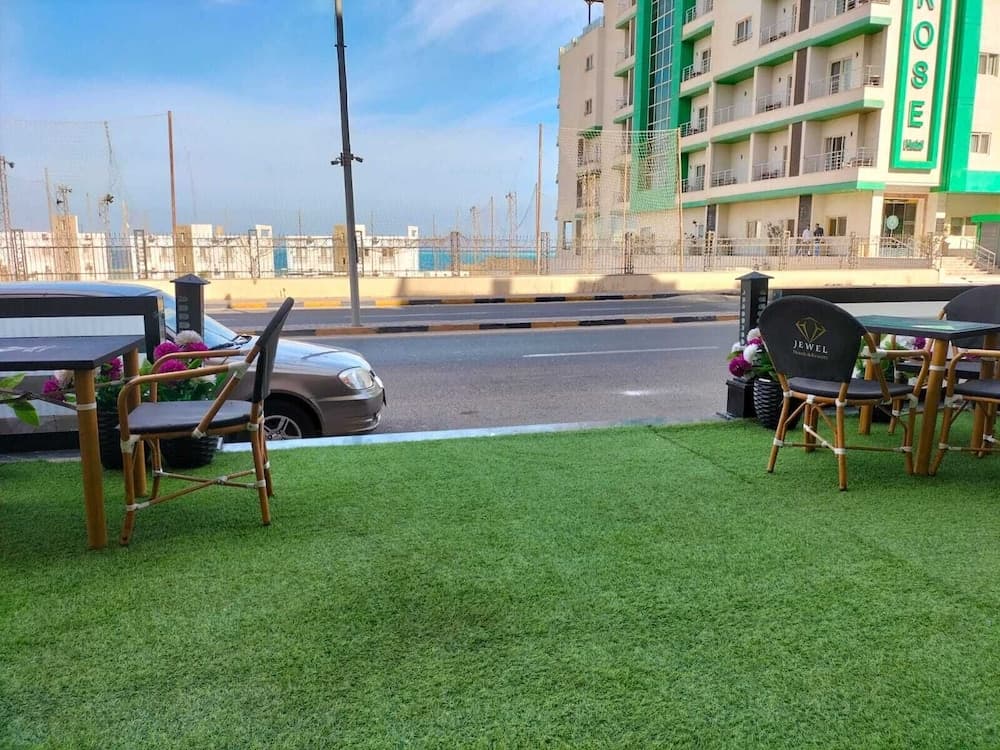 Sea View Hotel