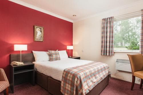 Highlander Hotel