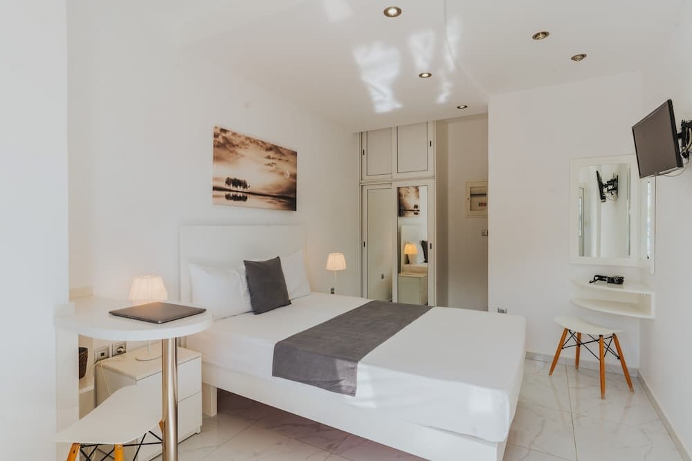 Vithos Aparthotel