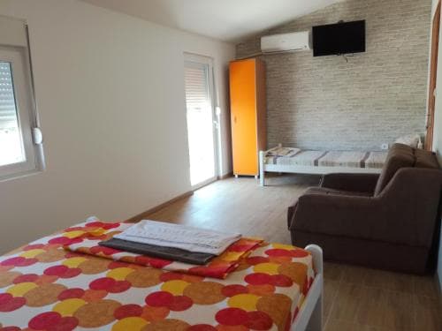 Rooms In