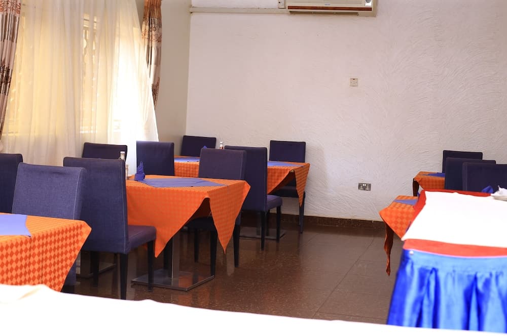 Glory Summit Hotel