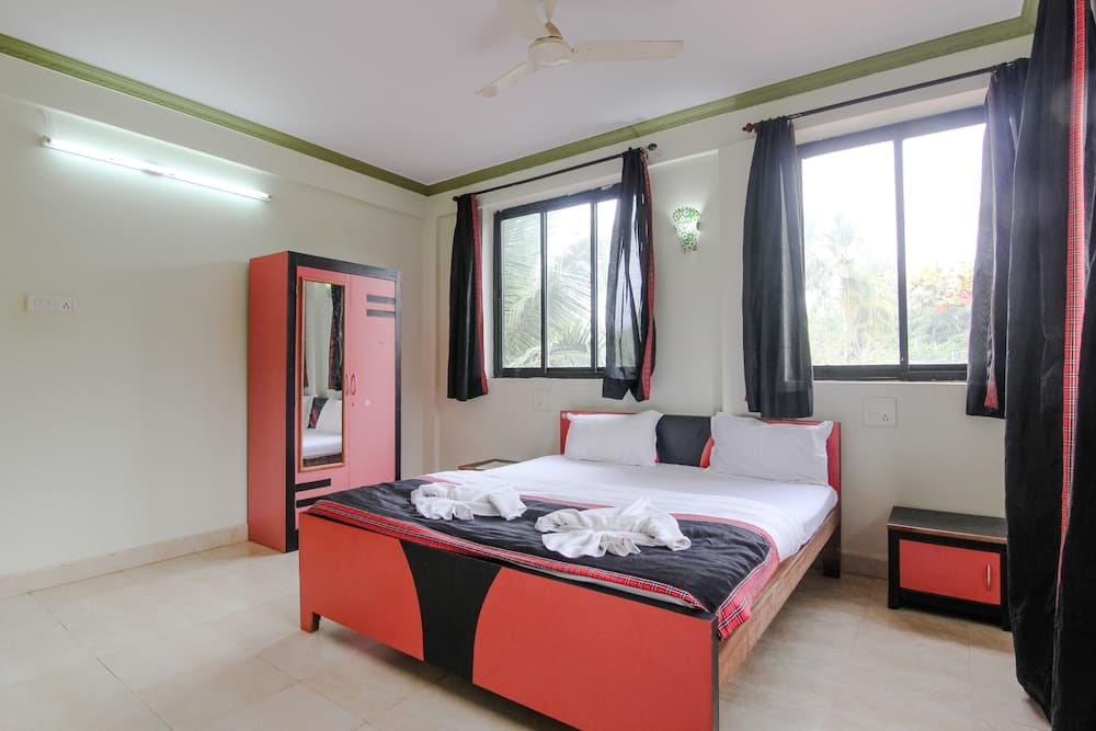 Morjim Bay Resorts