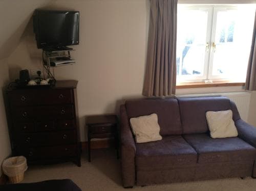 Ardbrae House