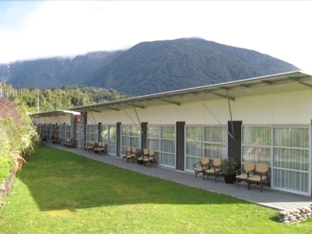 The Westhaven Motel
