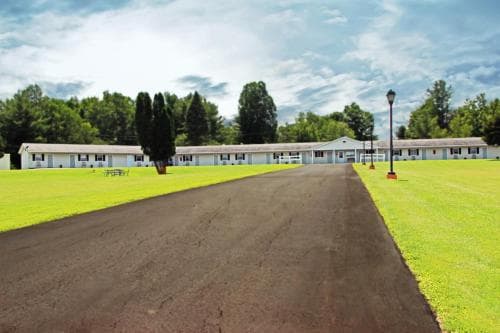 The Potsdam Inn