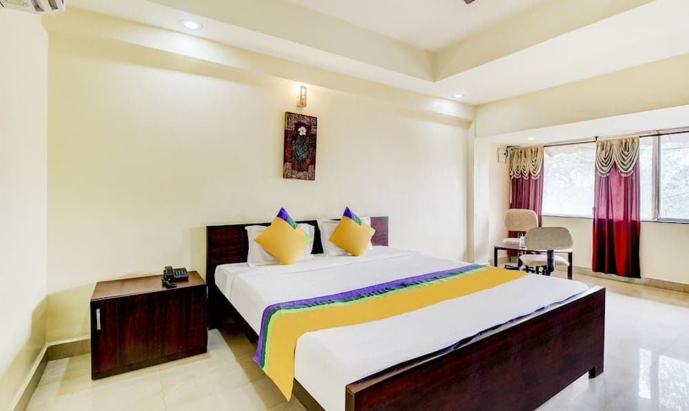 Treebo Trip Hotel Aditya