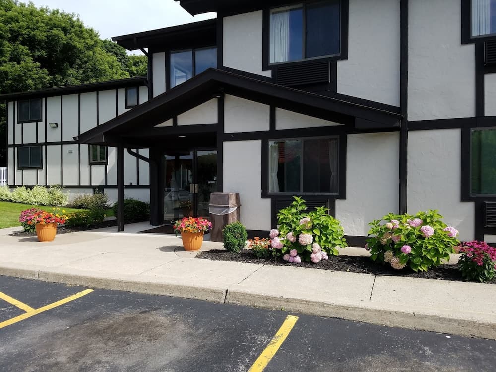 Auburn Inn