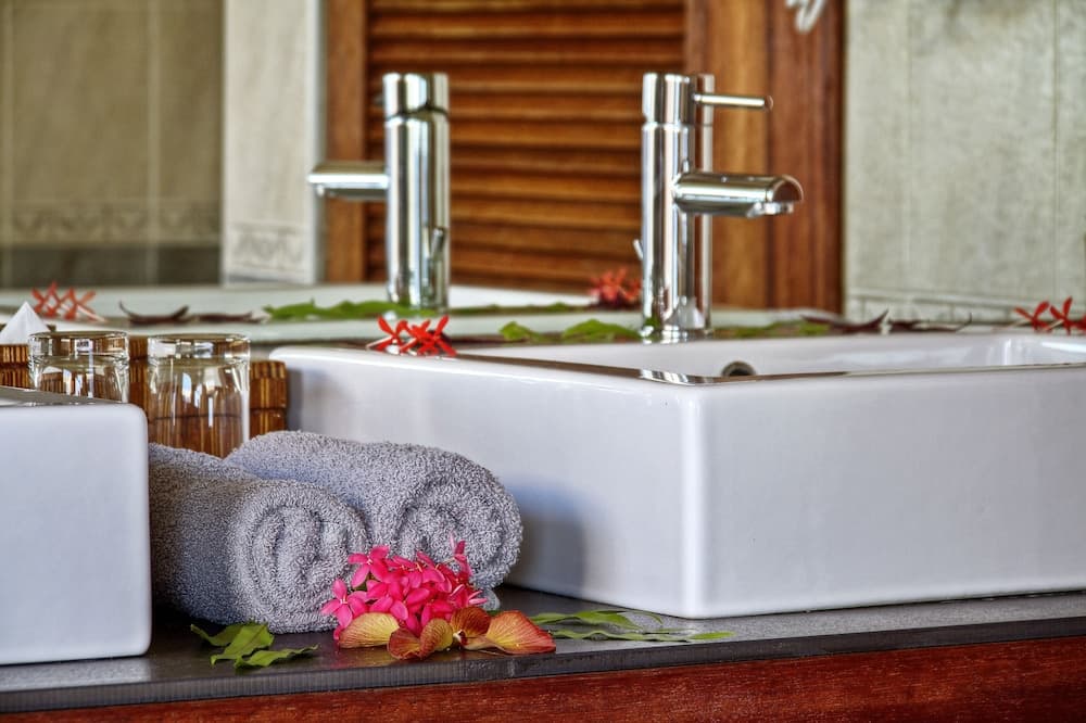 VOI Maayafushi Resort 