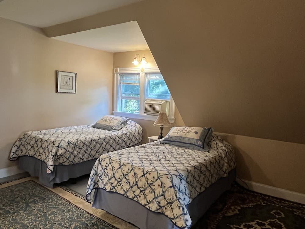 Cheney House Bed & Breakfast