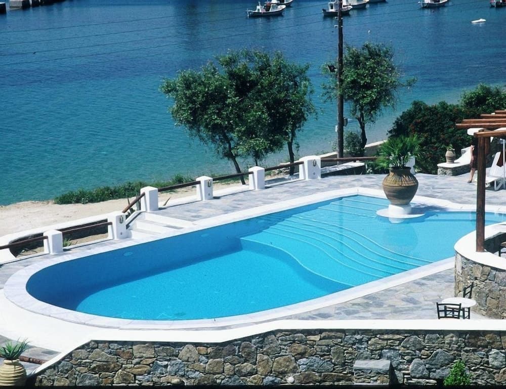 Olia Hotel