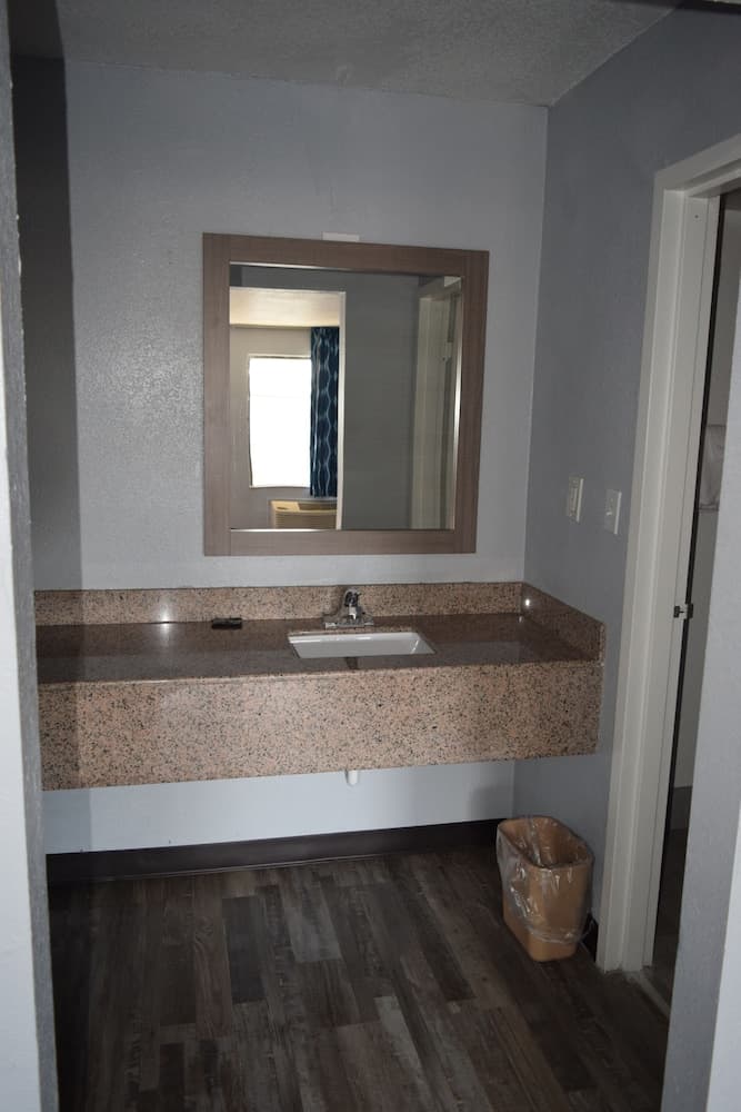 Americas Best Value Inn