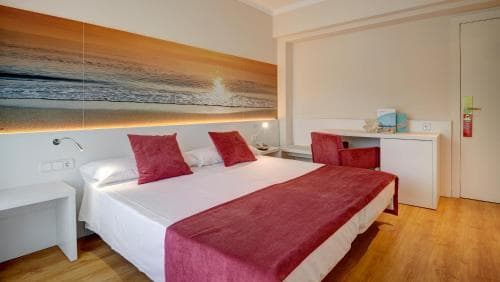 Metropolitan Playa Hotel