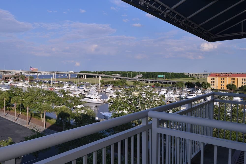SpringHill Suites by Marriott Charleston Riverview