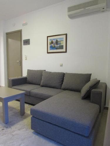 Luis Apartments