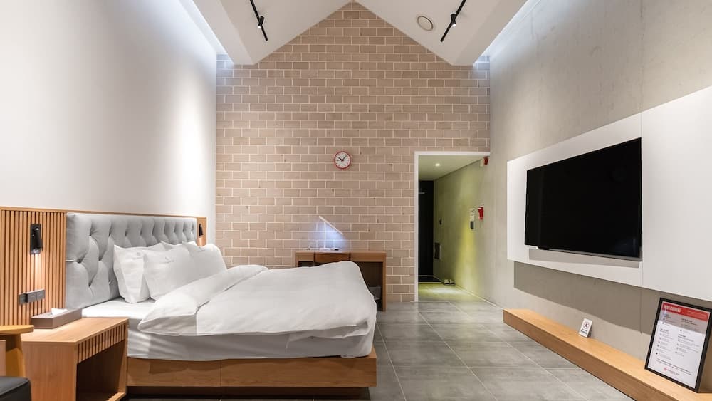 Hotel T Point