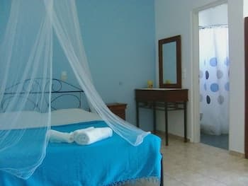 Thalassa Rooms