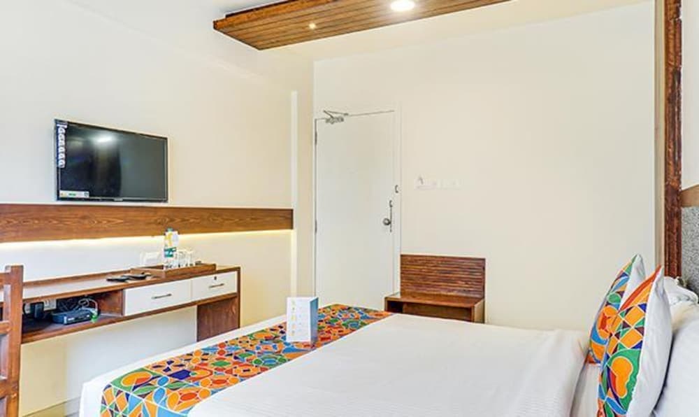 FabHotel Gravity Inn Baner