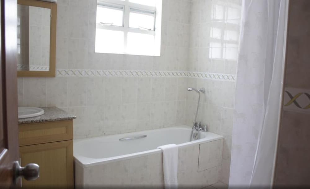 Ole Dume Suites