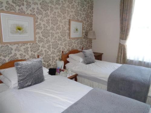 The Broadfield Hotel