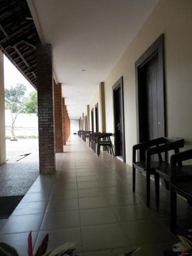 Akasa Hotel