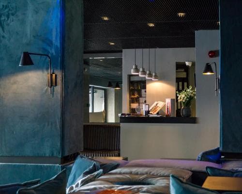 Periscope Hotel