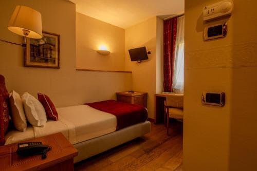 Paradise Hotel & Wellness