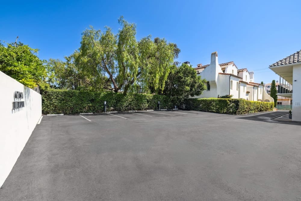 Casa Jardin - Boutique Suites in Downtown Santa Barbara